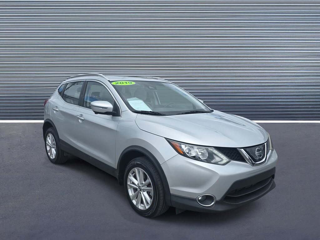 Used 2019 Nissan Rogue Sport SV SUV