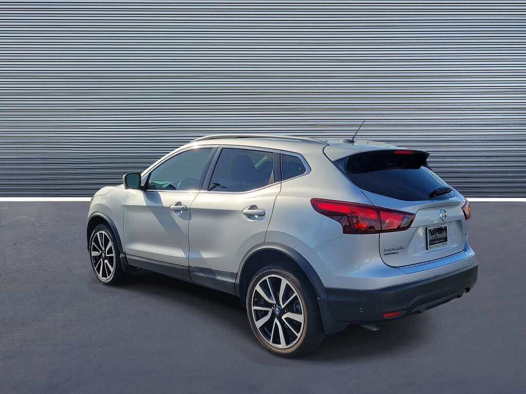Used 2017 Nissan Rogue Sport SL SUV