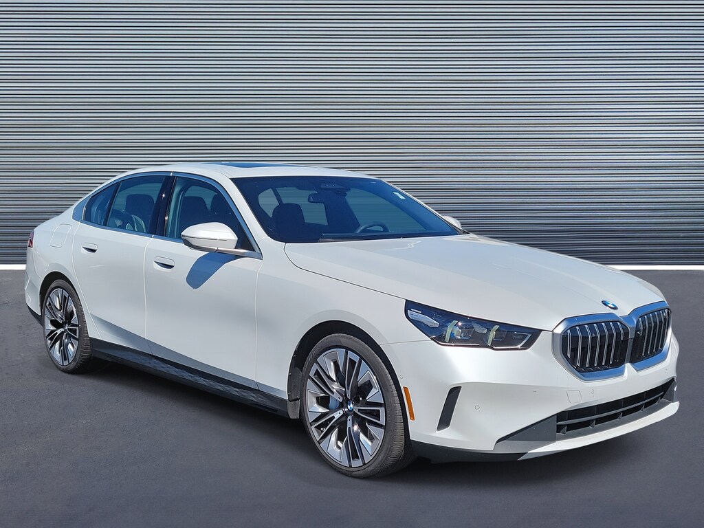 Used 2025 BMW 5 Series 540i xDrive Sedan