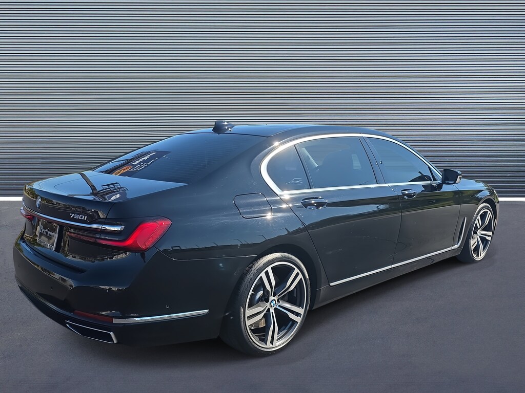 Used 2021 BMW 7 Series 750i xDrive Sedan