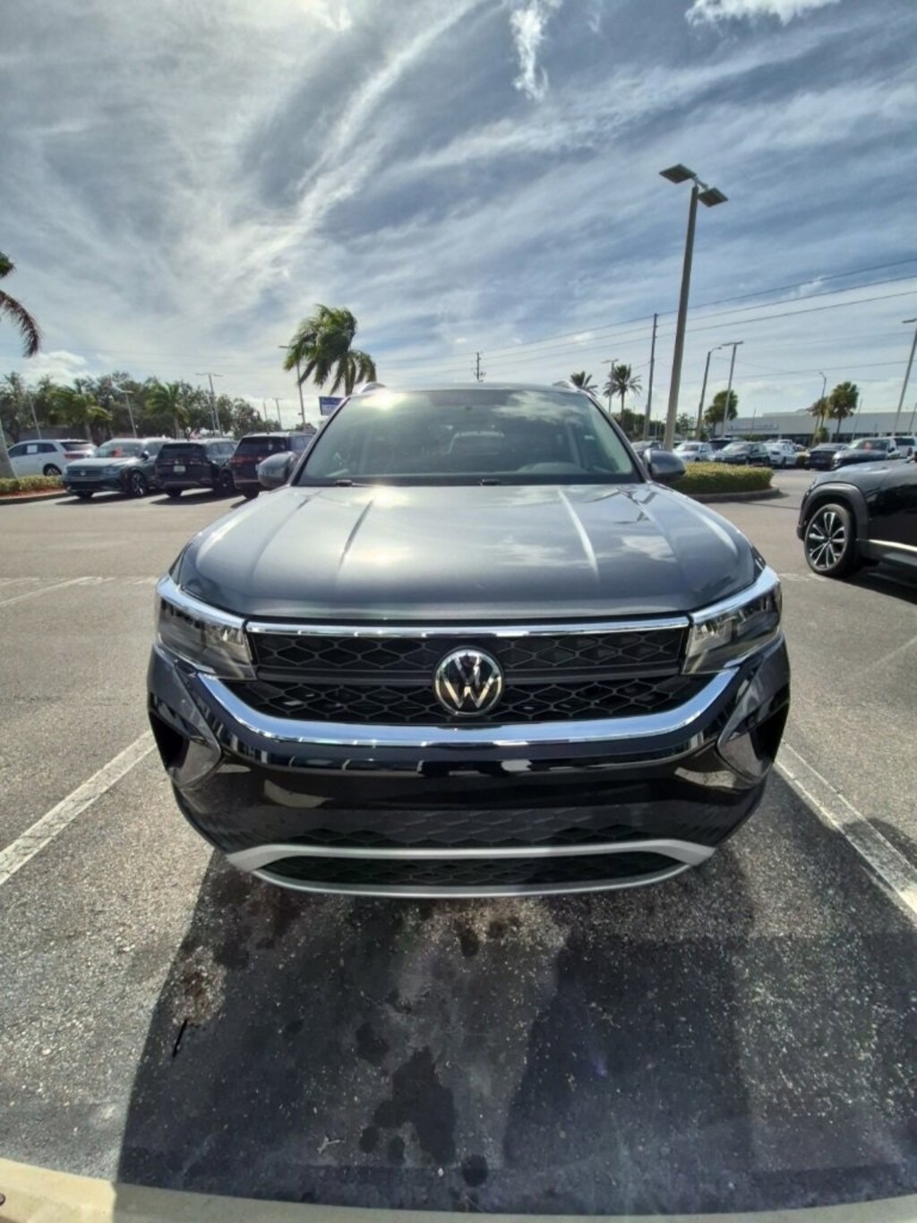 Used 2022 Volkswagen Taos SE SUV