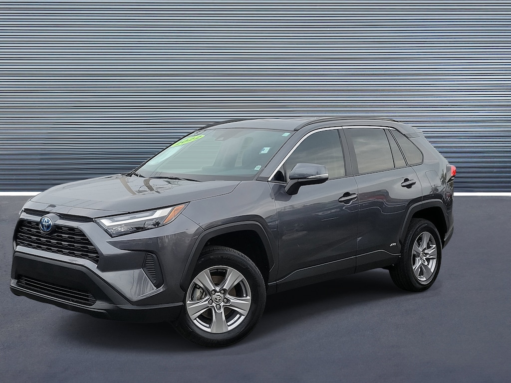 Used 2022 Toyota RAV4 Hybrid XLE SUV