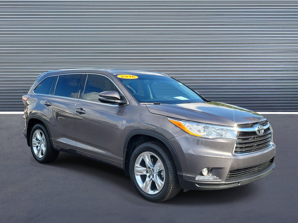 Used 2016 Toyota Highlander Limited SUV