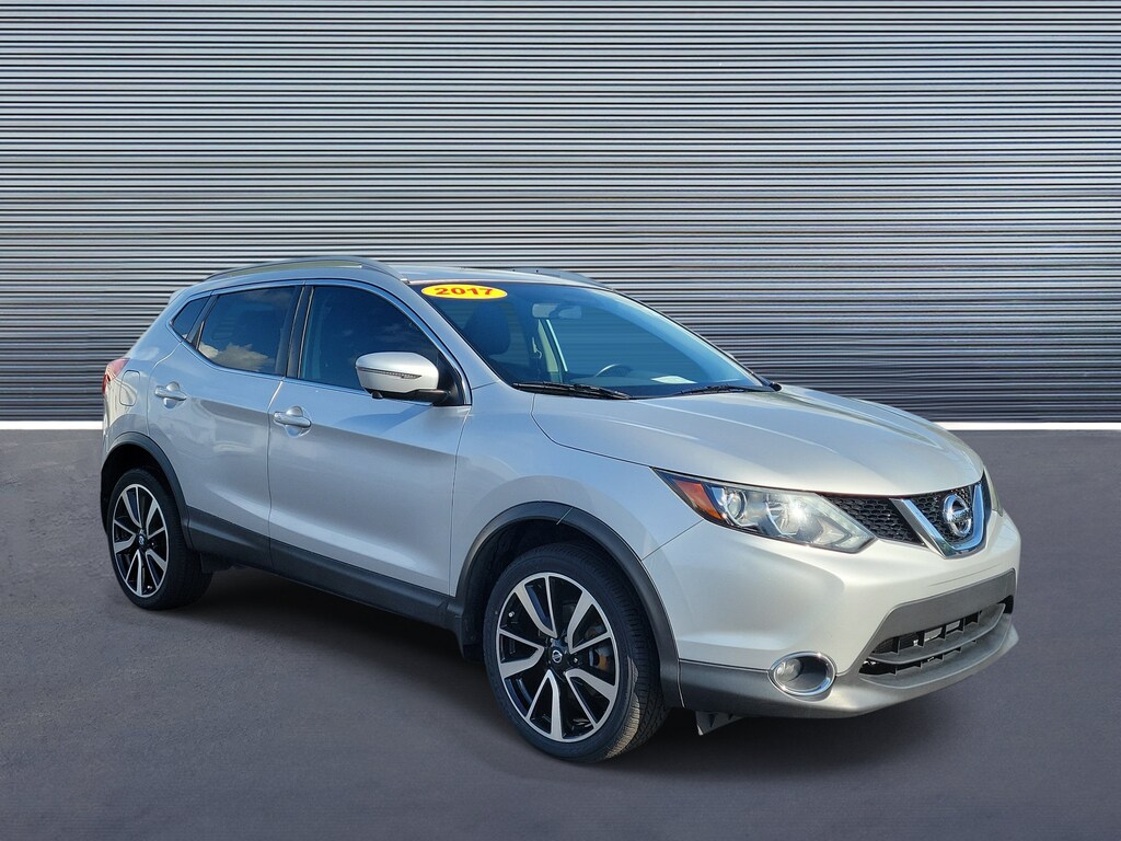 Used 2017 Nissan Rogue Sport SL SUV