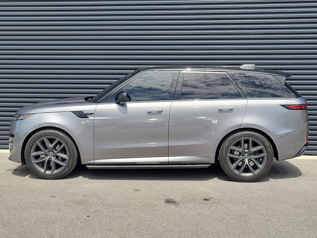 Used 2024 Land Rover Range Rover Sport Dynamic SE SUV