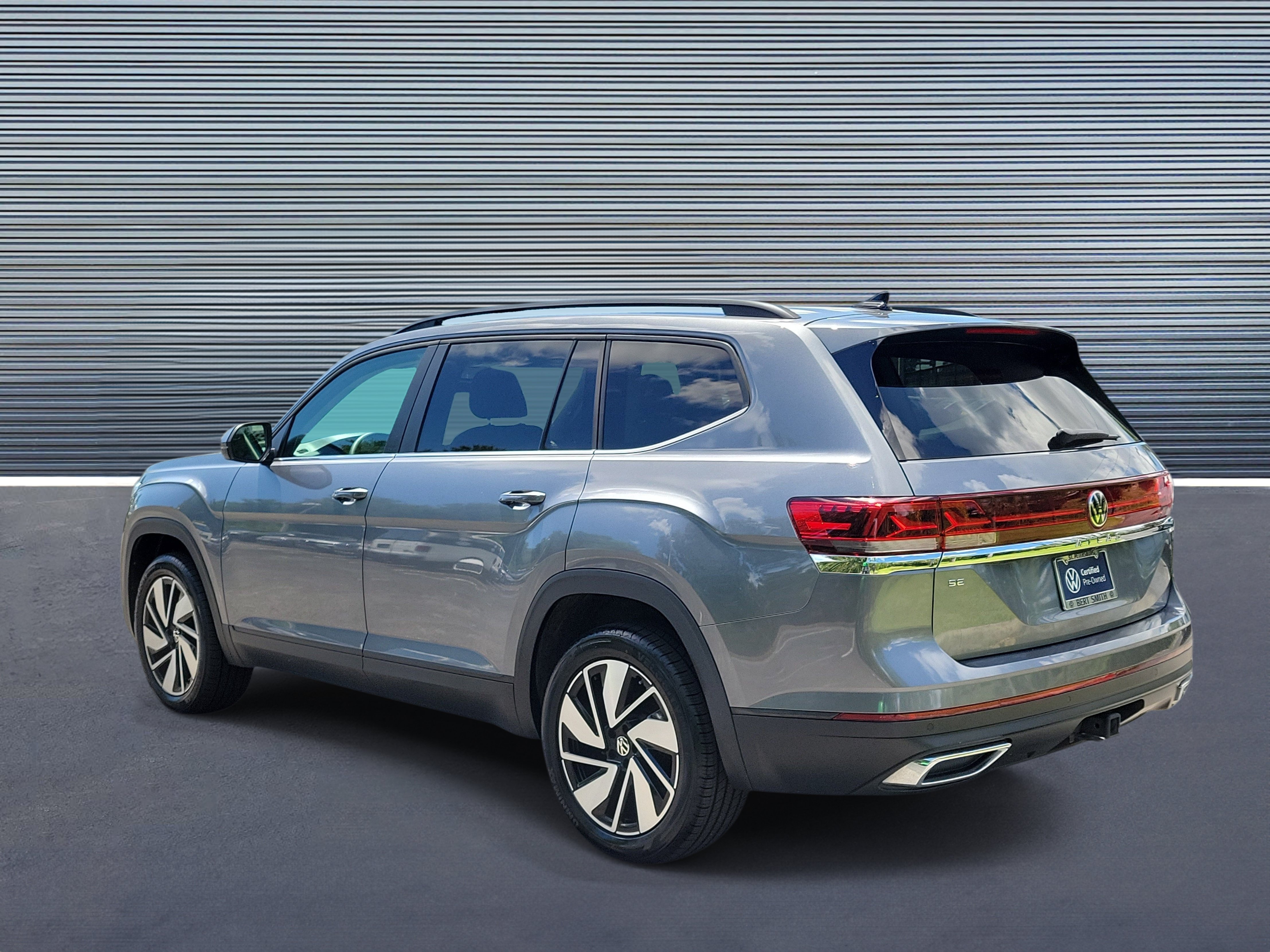 Certified 2024 Volkswagen Atlas 2.0T SE w/Technology SUV