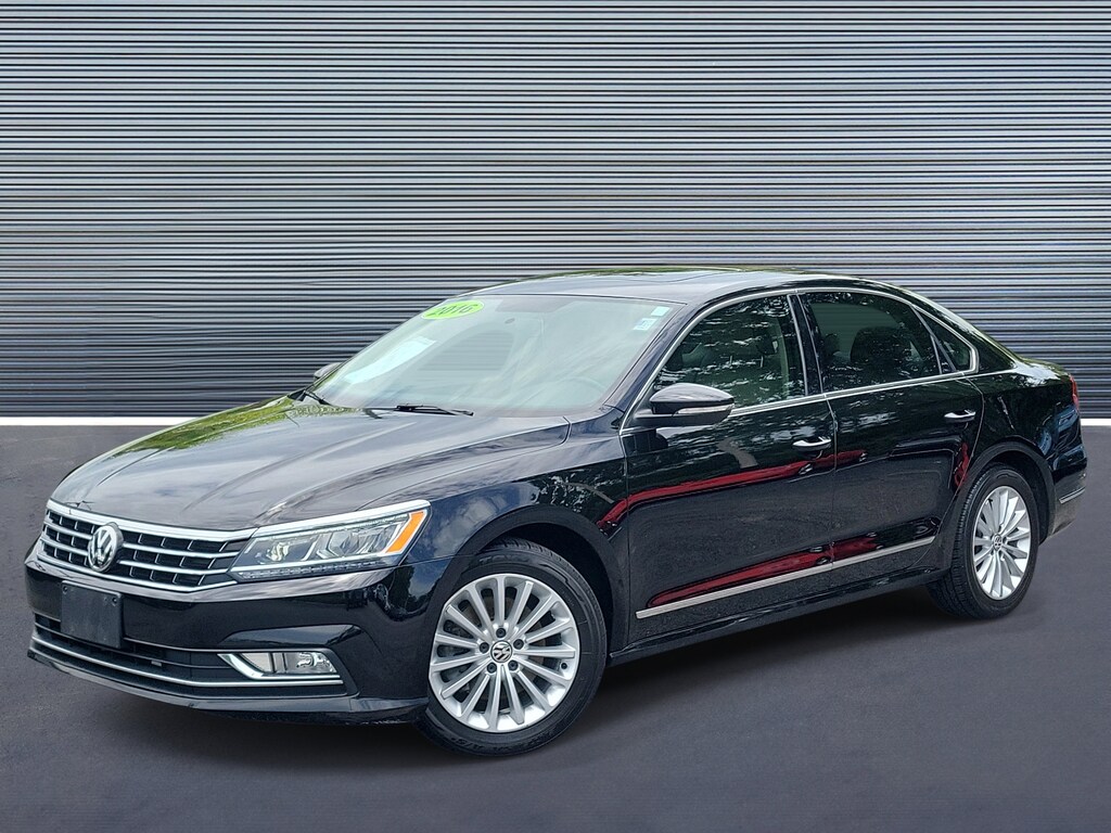 Used 2016 Volkswagen Passat 1.8T SE Sedan