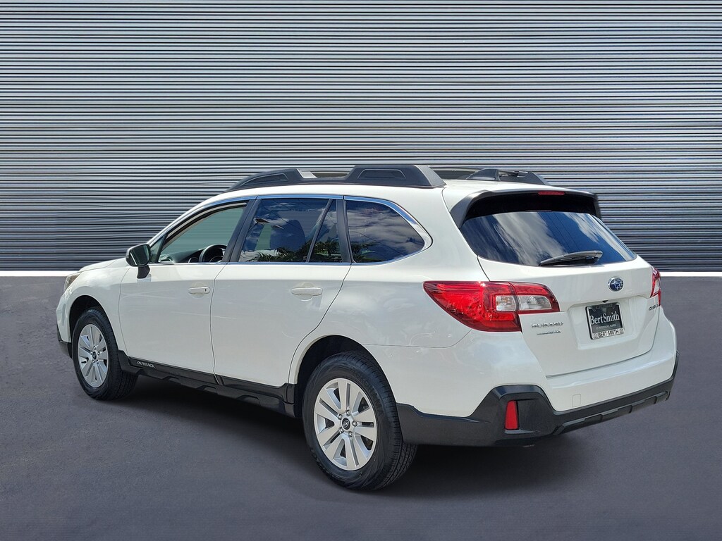 Used 2018 Subaru Outback Premium SUV