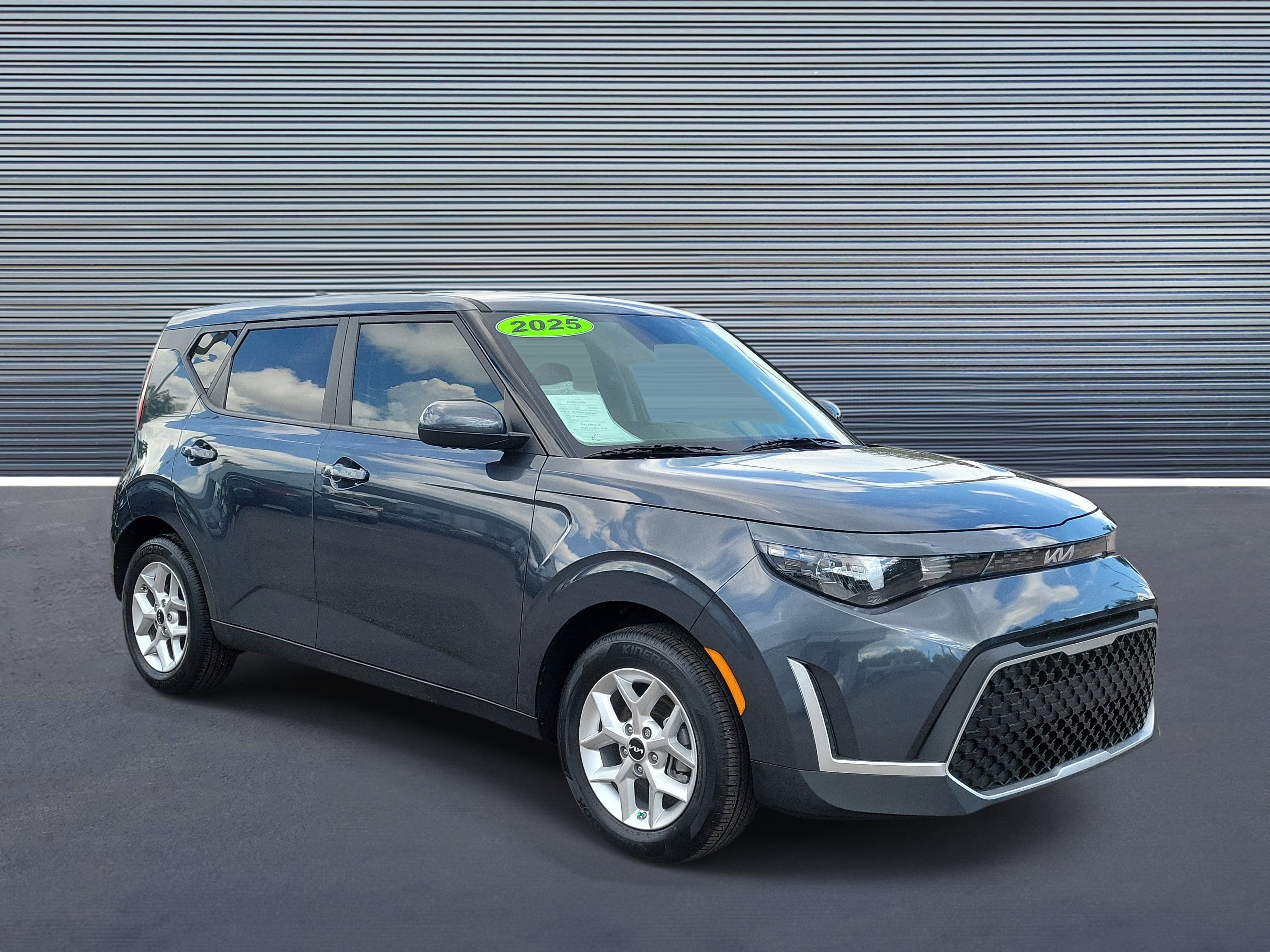 Used 2025 Kia Soul LX Hatchback