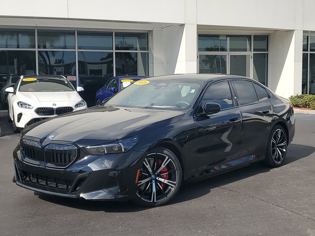 Used 2025 BMW 5 Series 550e xDrive Sedan