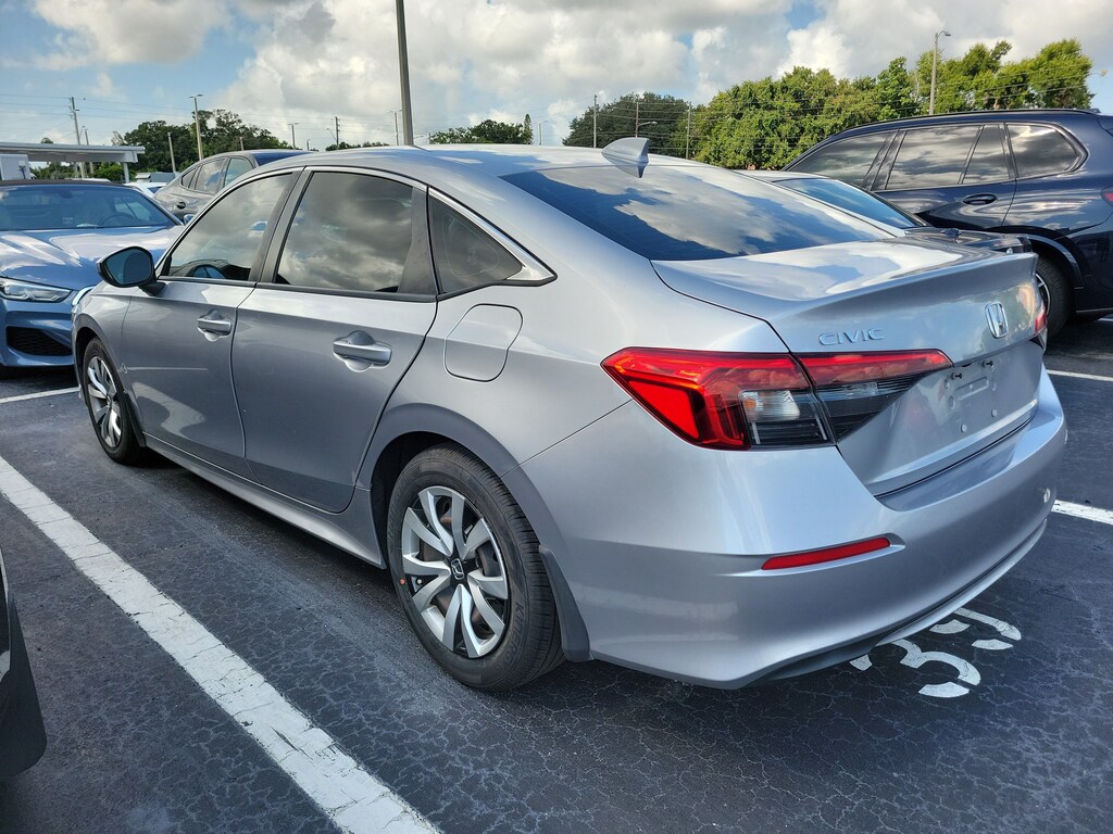 Used 2022 Honda Civic Sedan LX Sedan
