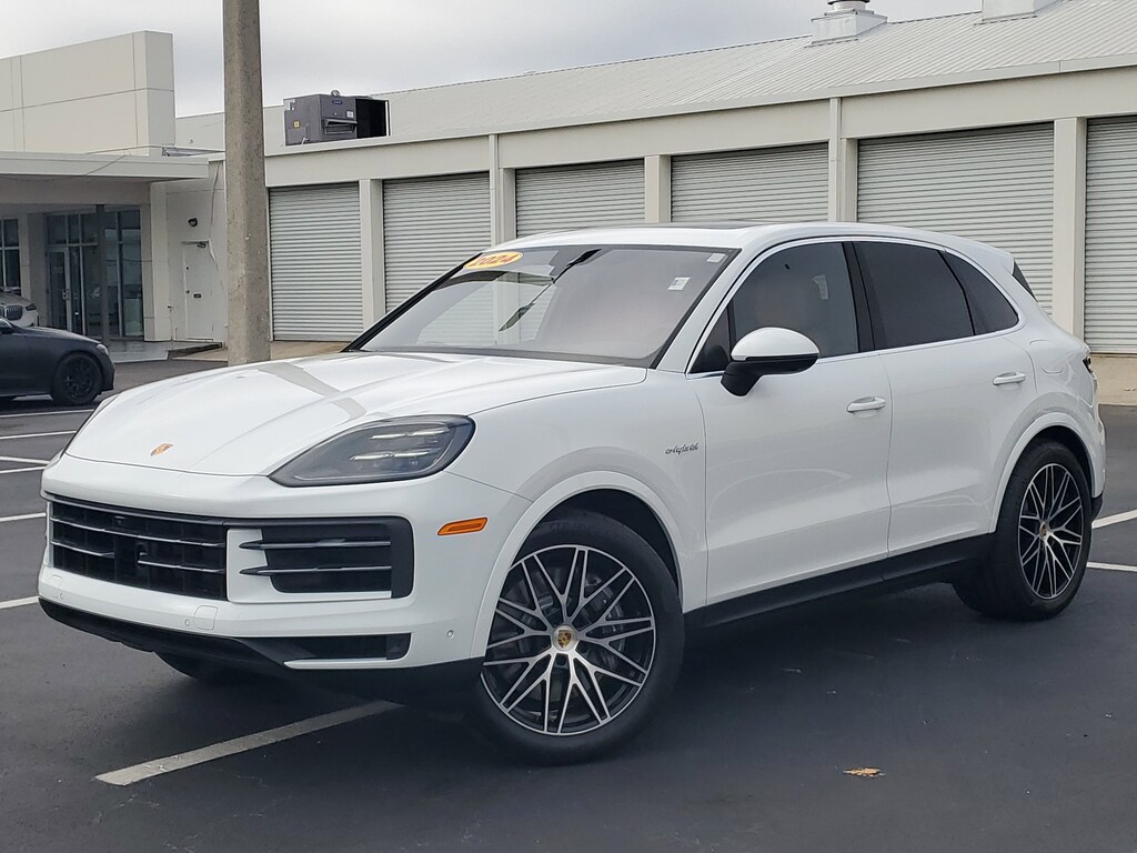 Used 2024 Porsche Cayenne E-Hybrid SUV