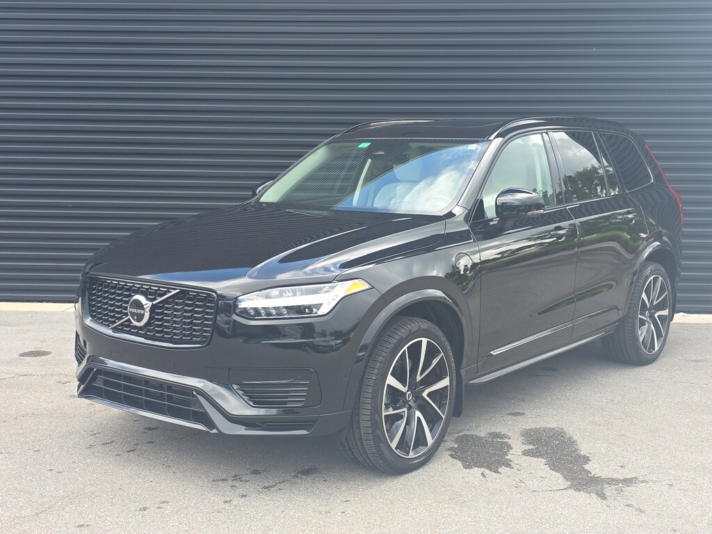 Used 2023 Volvo XC90 Recharge Plug-In Hybrid Plus Dark Theme SUV