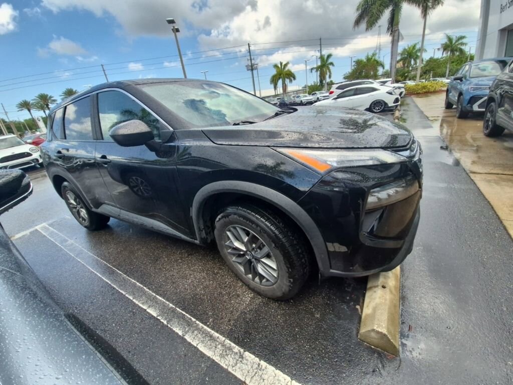Used 2024 Nissan Rogue S SUV