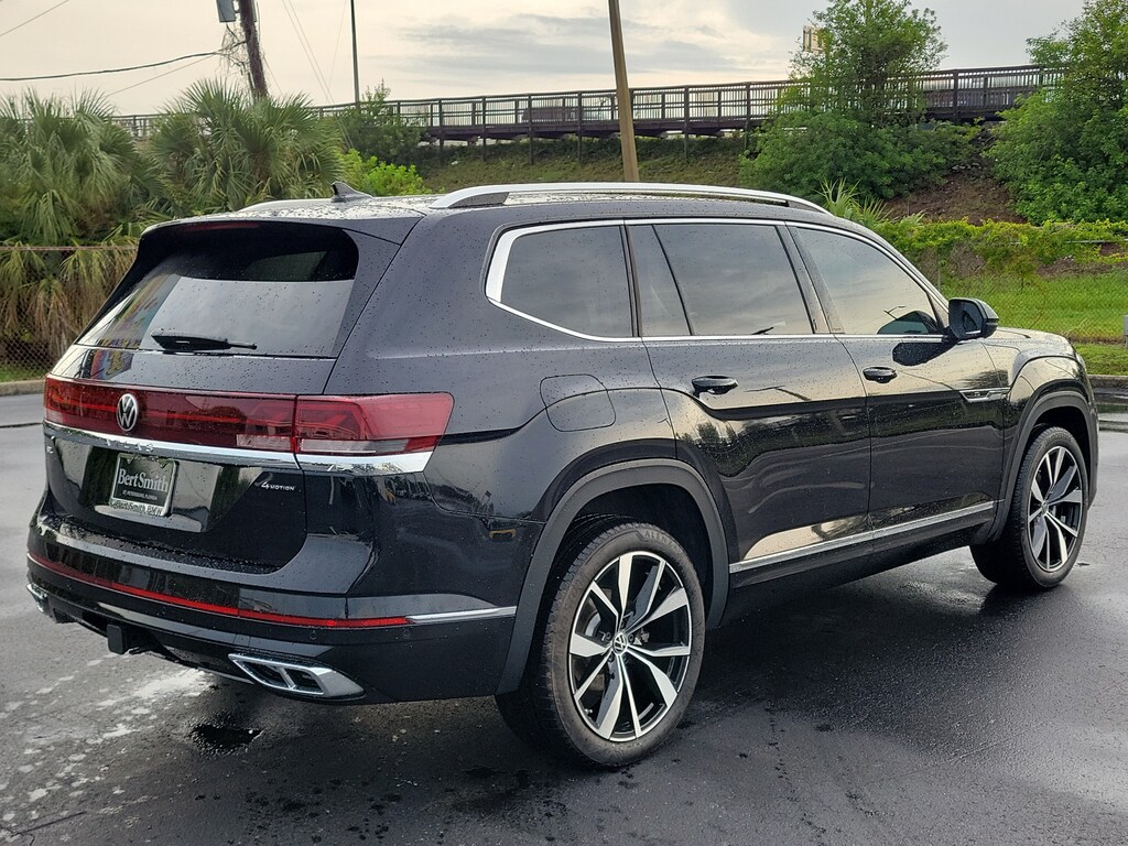 Used 2026 Volkswagen Atlas 2.0T SEL Premium R-Line SUV