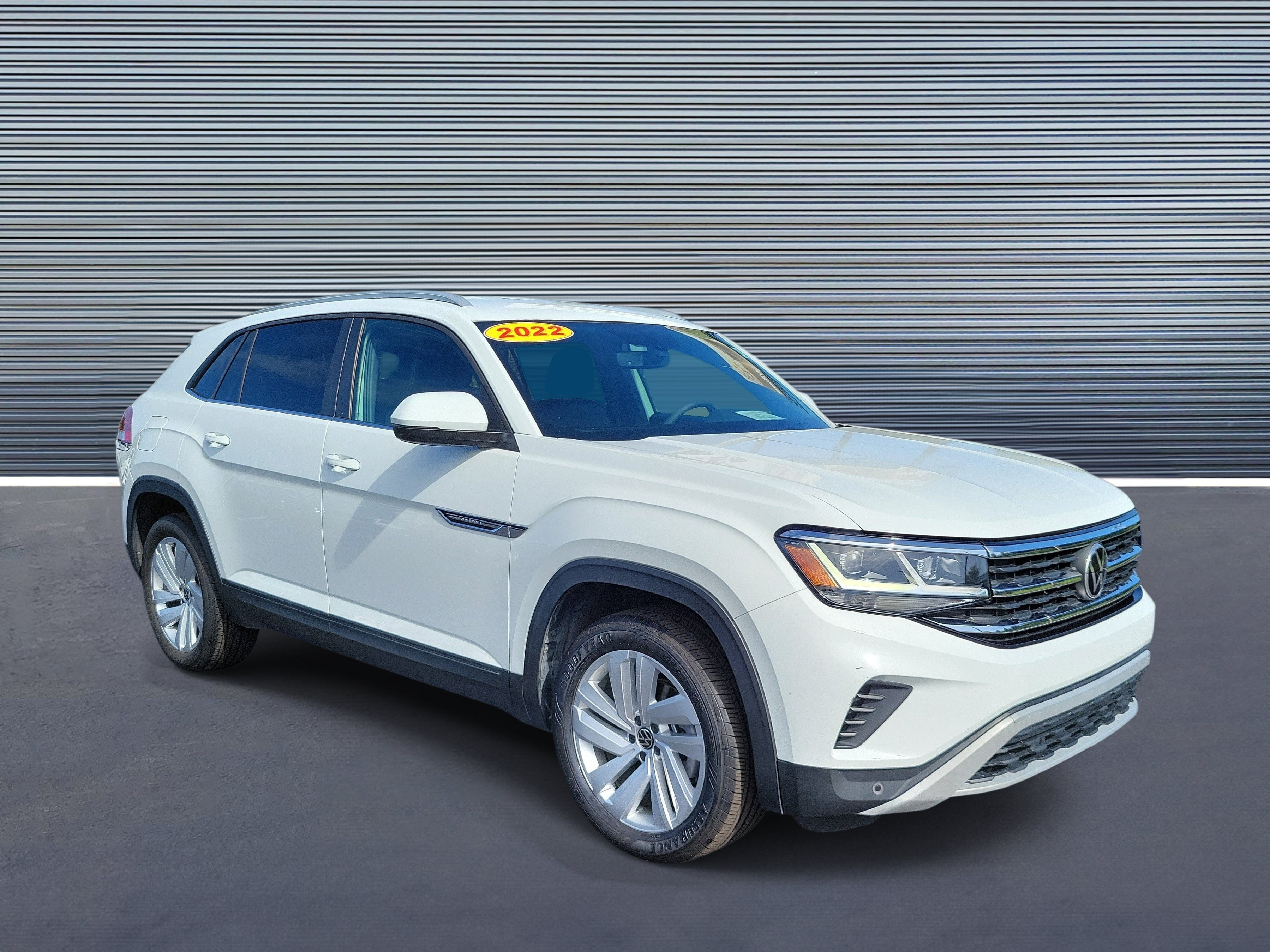 Used 2022 Volkswagen Atlas Cross Sport 2.0T SE w/Technology SUV