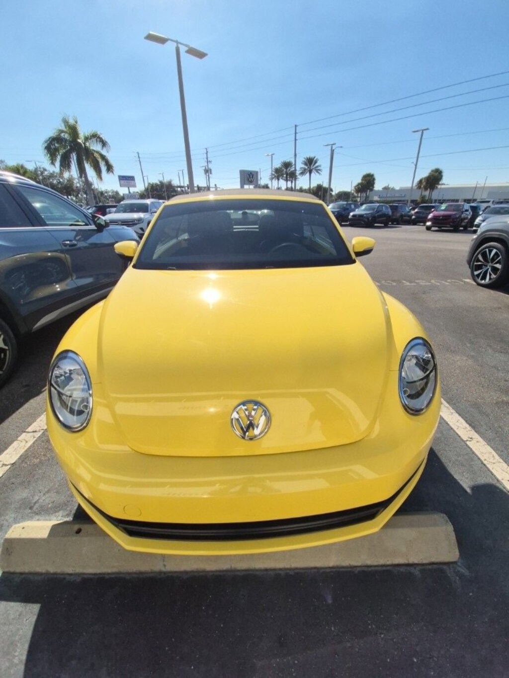 Used 2013 Volkswagen Beetle Convertible 2.5L Convertible