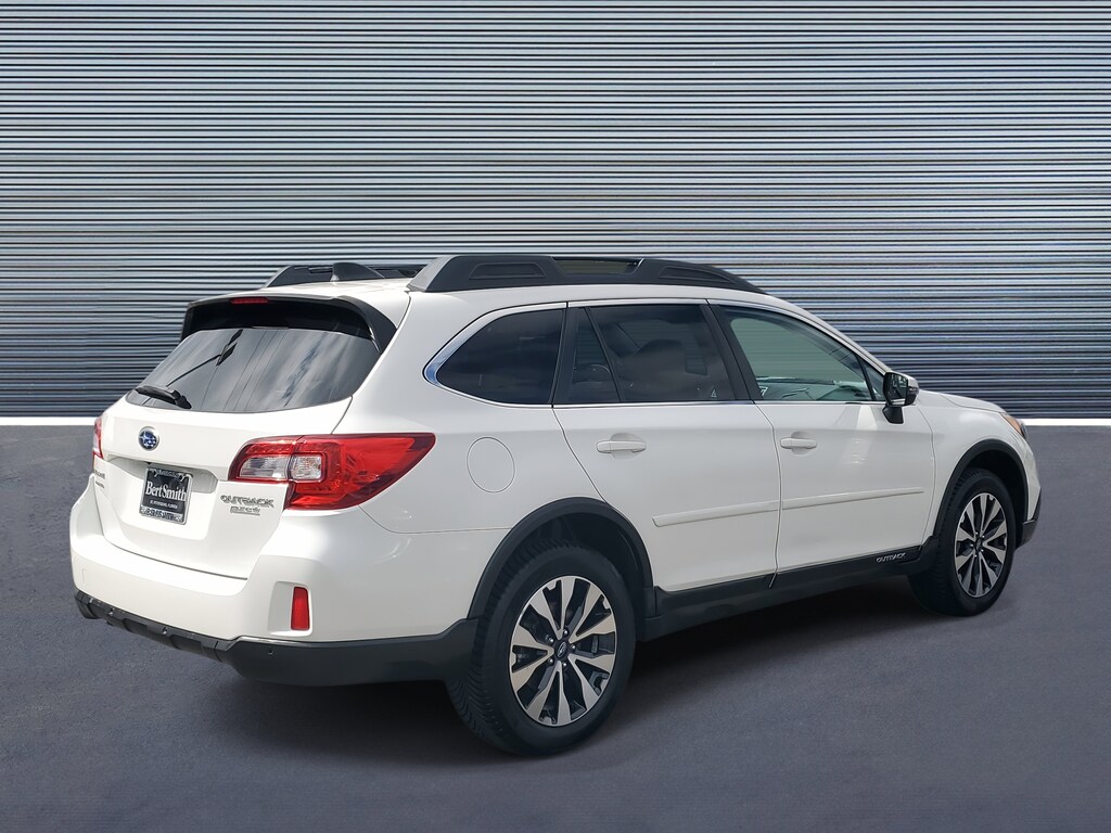 Used 2017 Subaru Outback Limited SUV