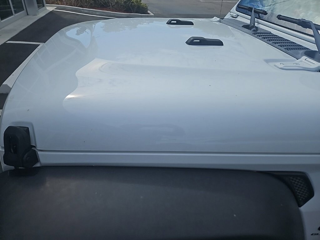 Used 2023 Jeep Gladiator Sport S Truck Crew Cab