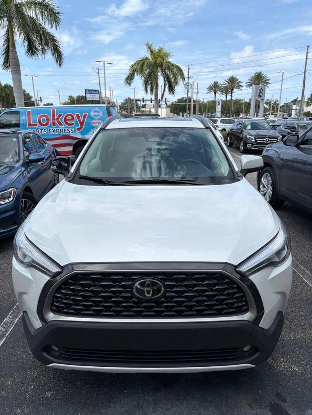 Used 2024 Toyota Corolla Cross XLE SUV