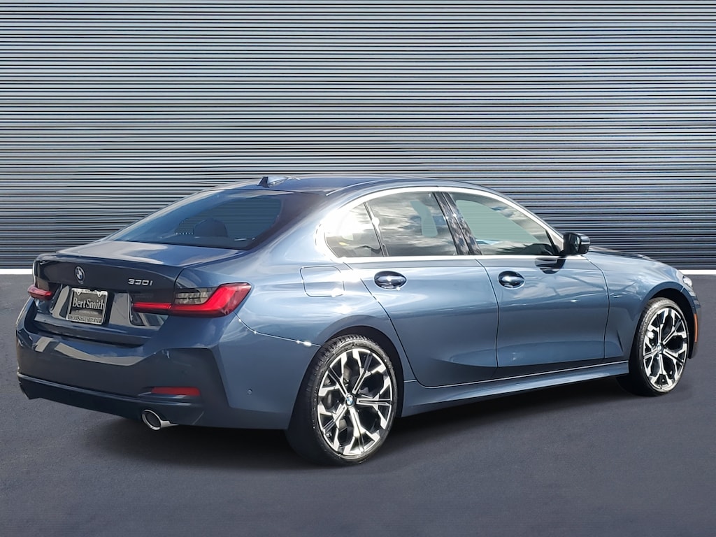 Used 2025 BMW 3 Series 330i Sedan