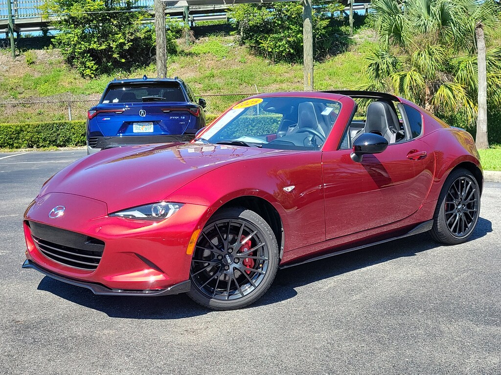 Used 2025 Mazda MX-5 Miata RF Club Convertible