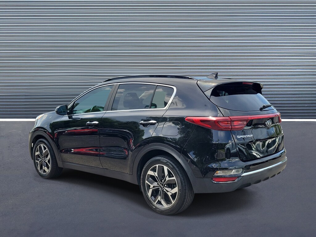 Used 2022 Kia Sportage EX SUV