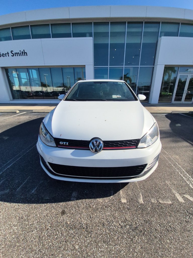  Volkswagen Golf GTI