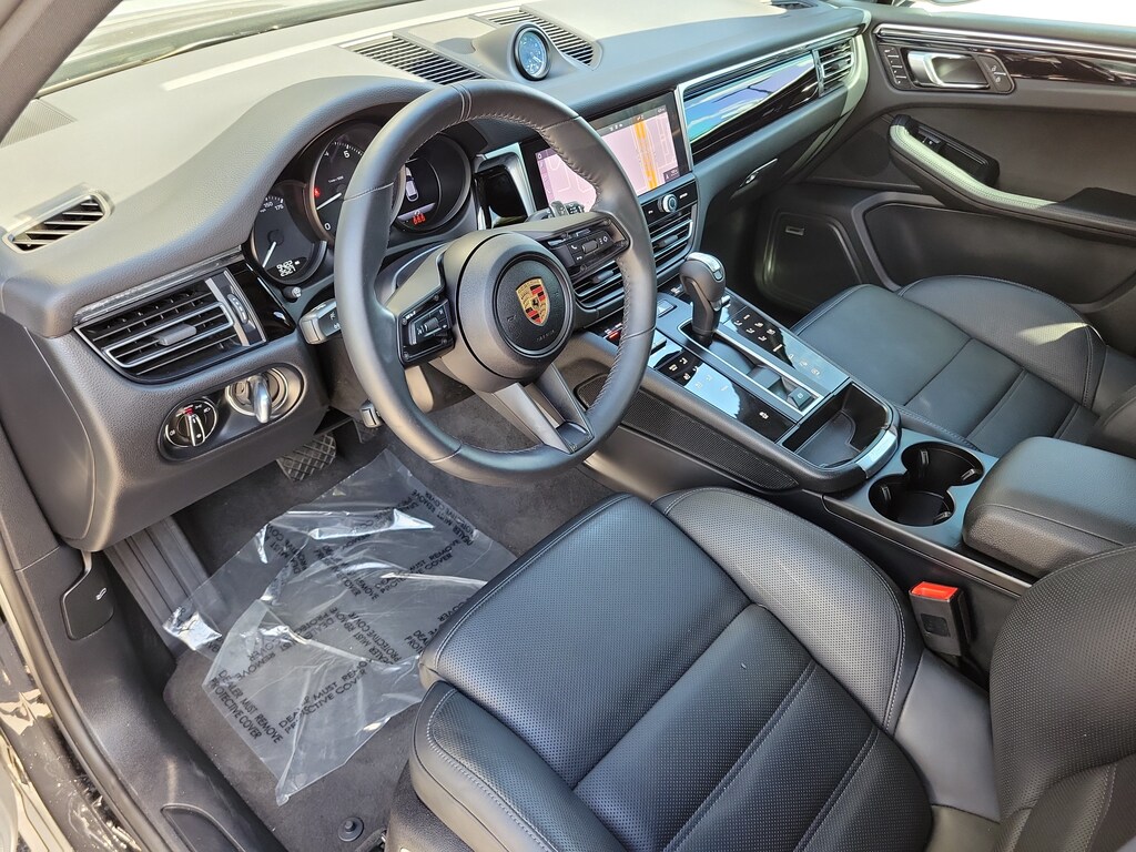 Certified 2025 Porsche Macan SUV