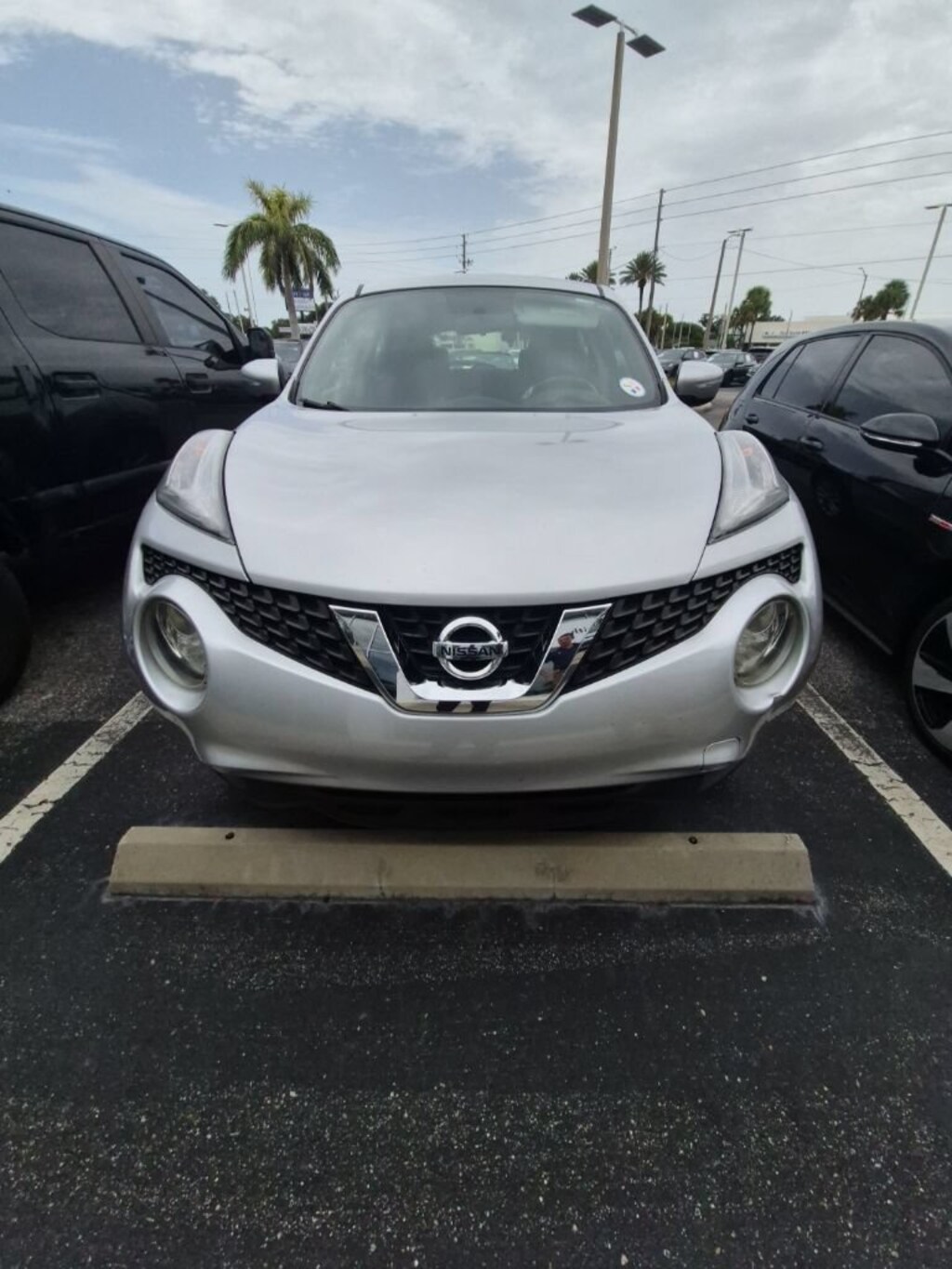 Used 2015 Nissan Juke S SUV