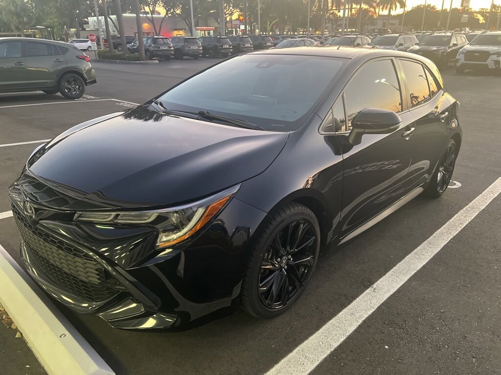 Used 2022 Toyota Corolla Hatchback SE Nightshade Edition Hatchback