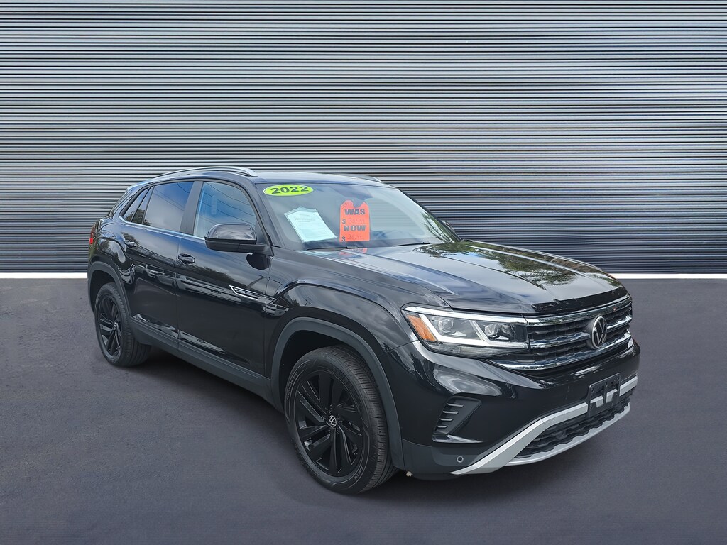 Used 2022 Volkswagen Atlas Cross Sport 2.0T SE w/Technology SUV
