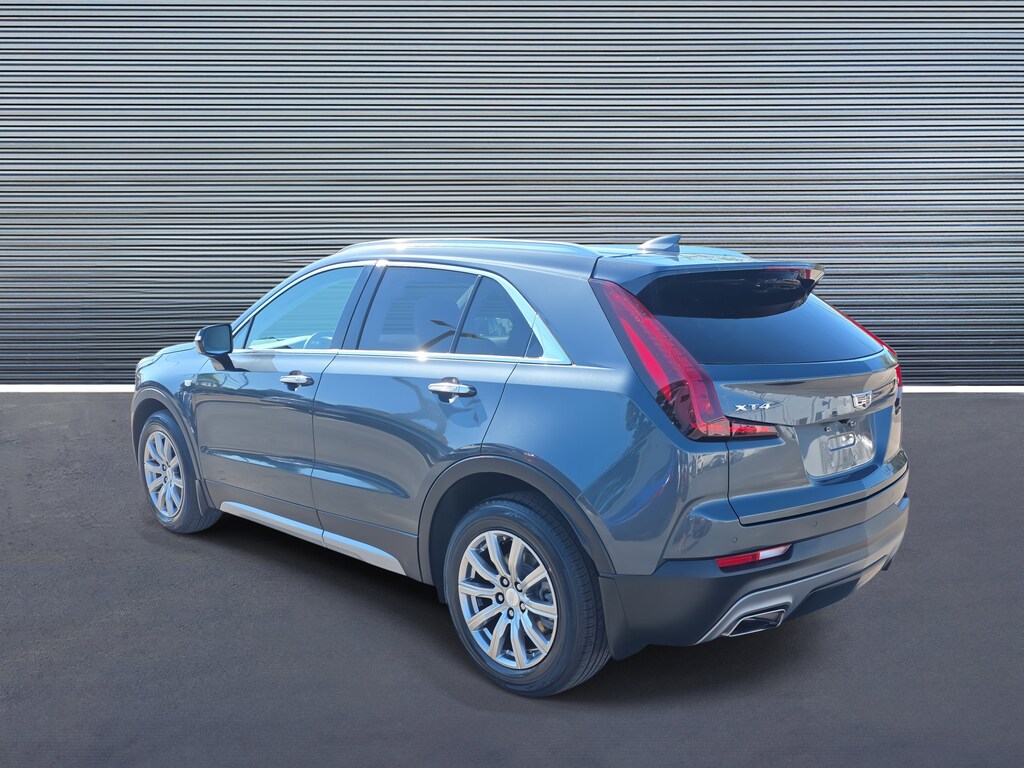 Used 2021 CADILLAC XT4 FWD Premium Luxury SUV