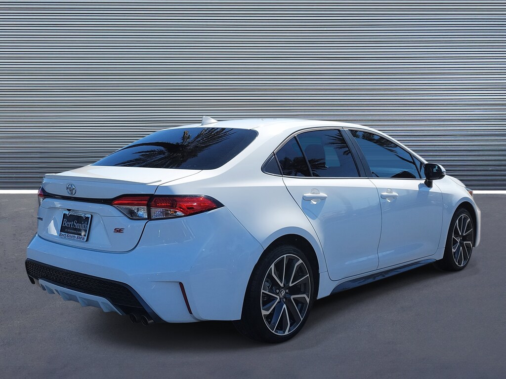 Used 2021 Toyota Corolla SE Sedan