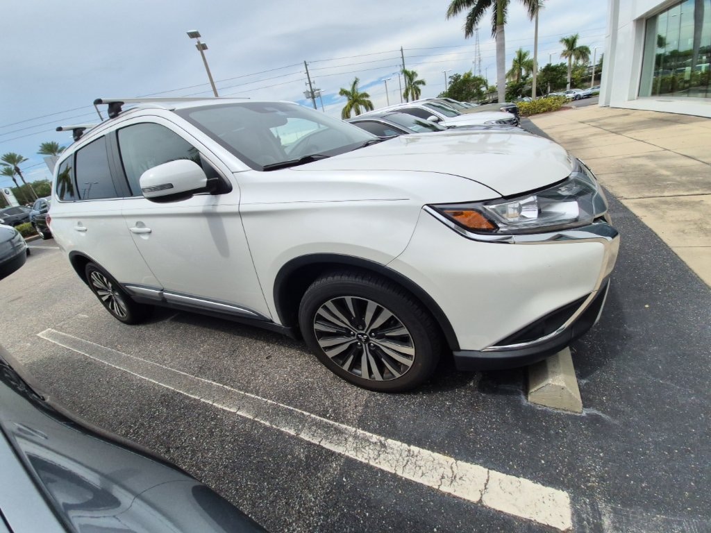 Used 2020 Mitsubishi Outlander SEL CUV