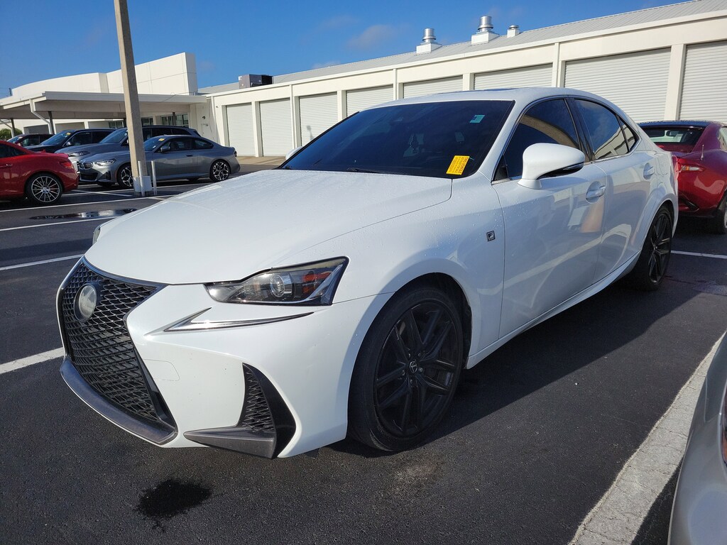 Used 2017 Lexus IS 350 Sedan