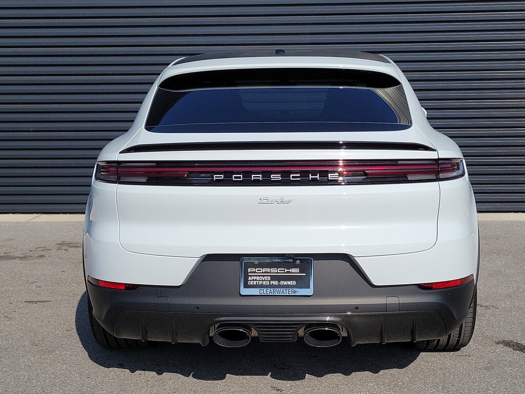 Certified 2025 Porsche Cayenne Turbo E-Hybrid SUV