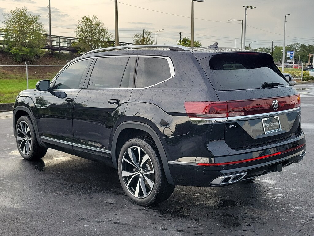 Used 2026 Volkswagen Atlas 2.0T SEL Premium R-Line SUV
