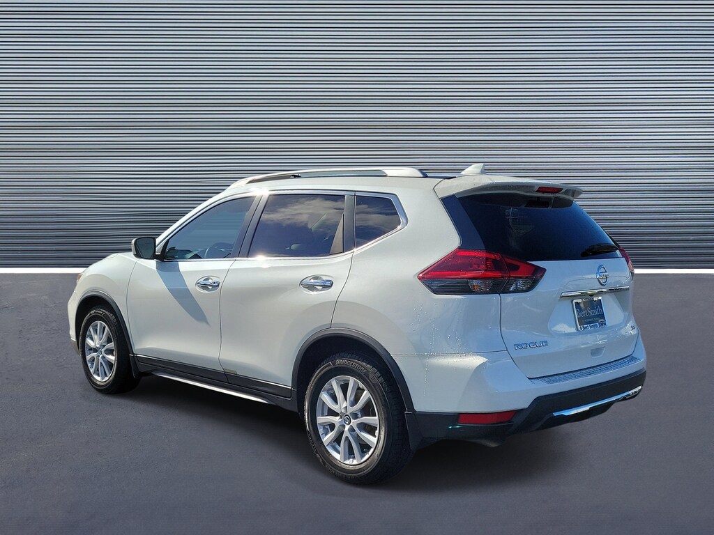 Used 2018 Nissan Rogue SV SUV