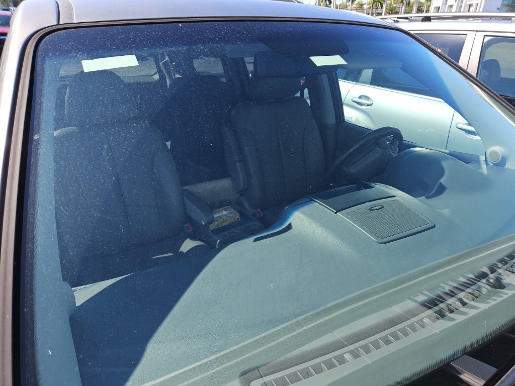 Used 2010 Kia Sedona EX Van