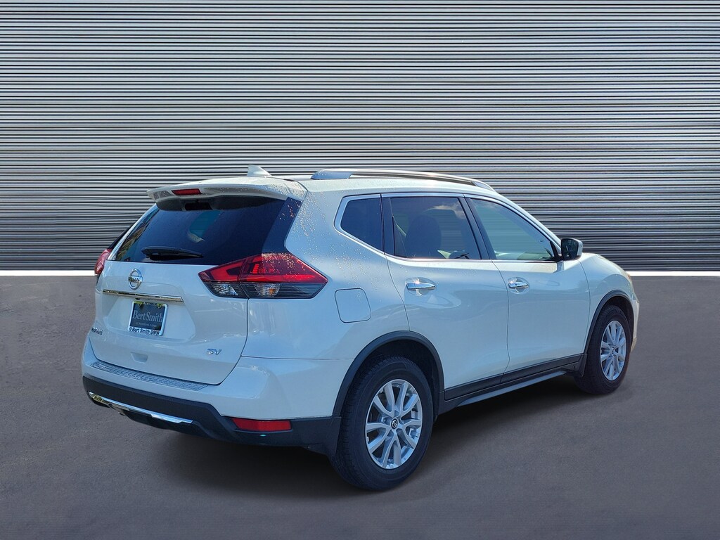 Used 2018 Nissan Rogue SV SUV