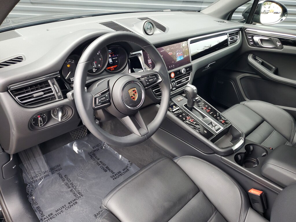 Certified 2025 Porsche Macan SUV