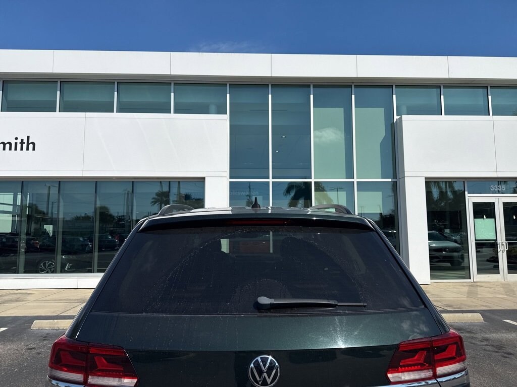 Used 2021 Volkswagen Atlas 3.6L V6 SE w/Technology SUV