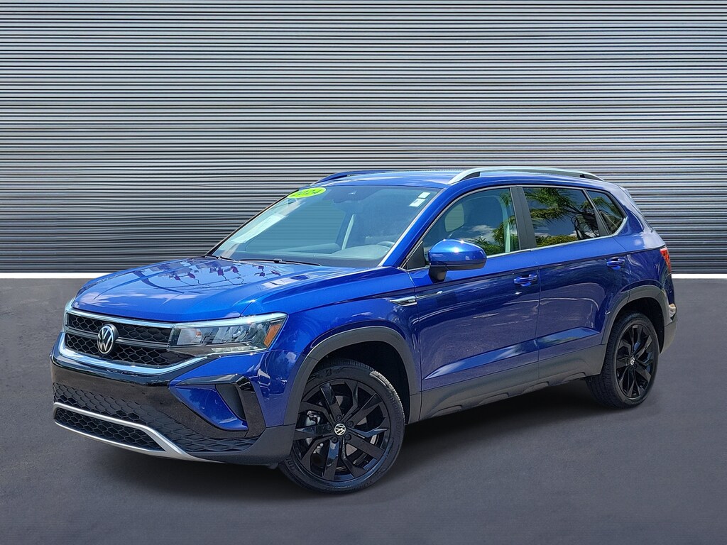 Used 2024 Volkswagen Taos SE SUV