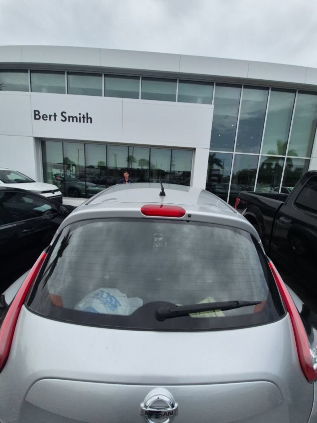 Used 2015 Nissan Juke S SUV