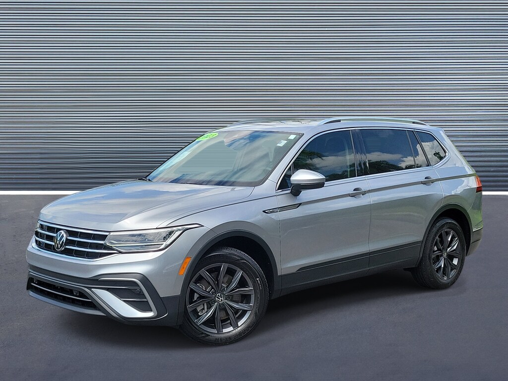 Used 2023 Volkswagen Tiguan SE SUV