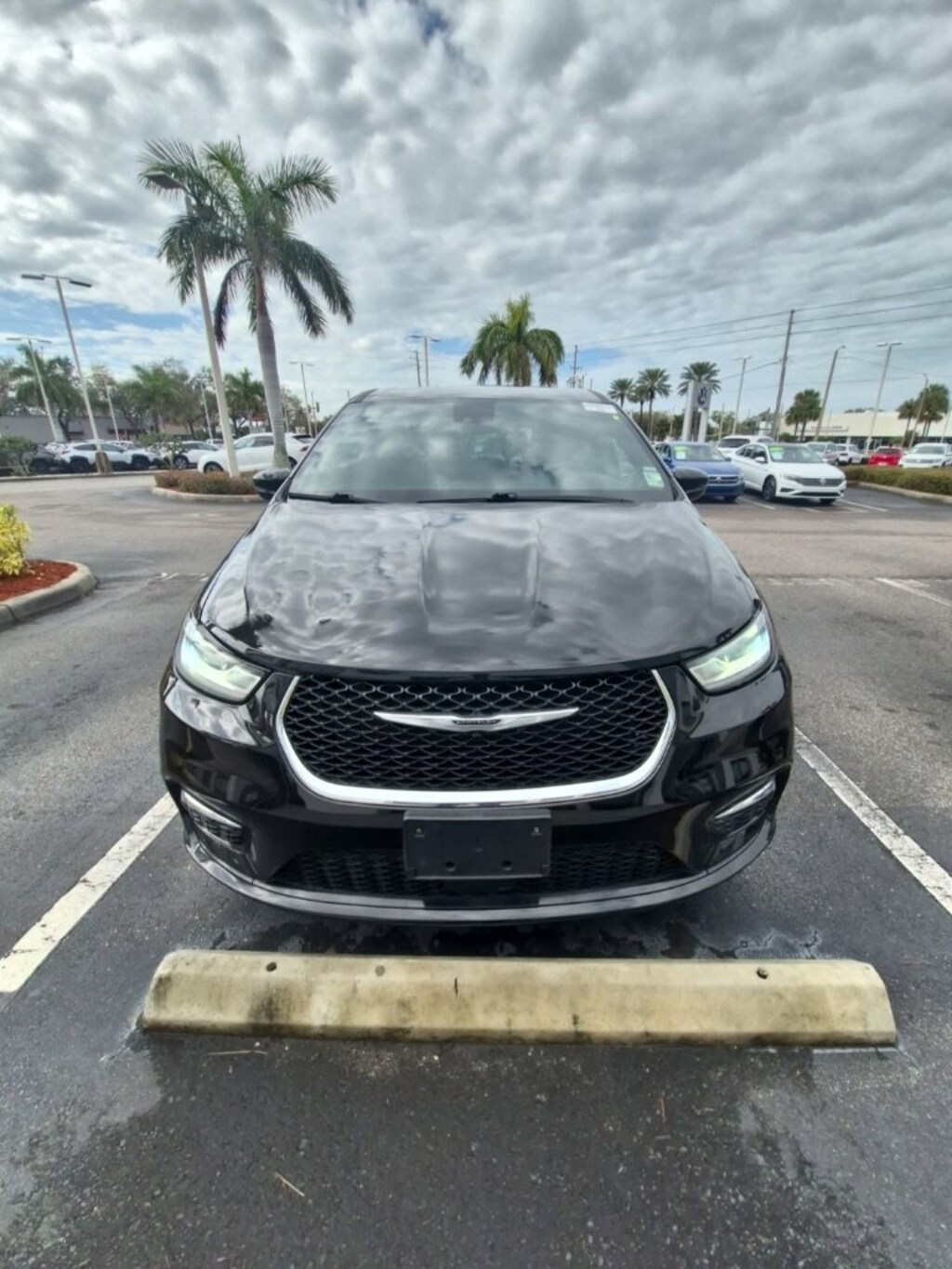 Used 2026 Chrysler Pacifica Select Van Passenger Van