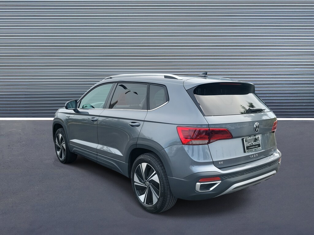 Used 2024 Volkswagen Taos SE SUV