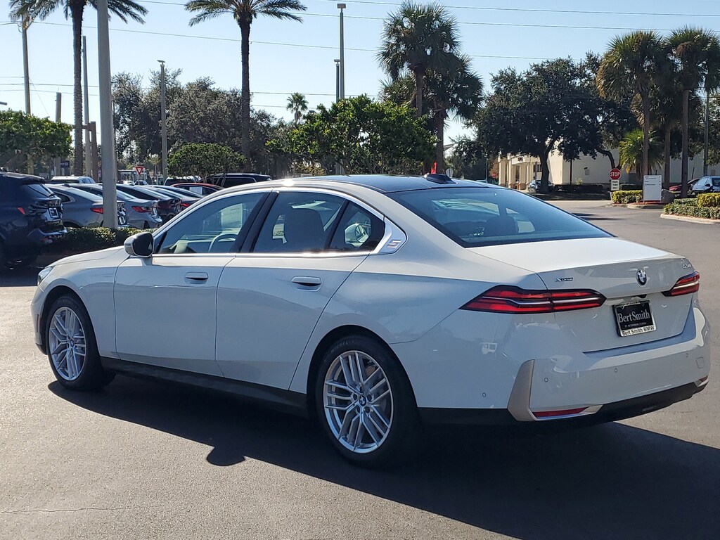 Used 2025 BMW 5 Series 530i xDrive Sedan