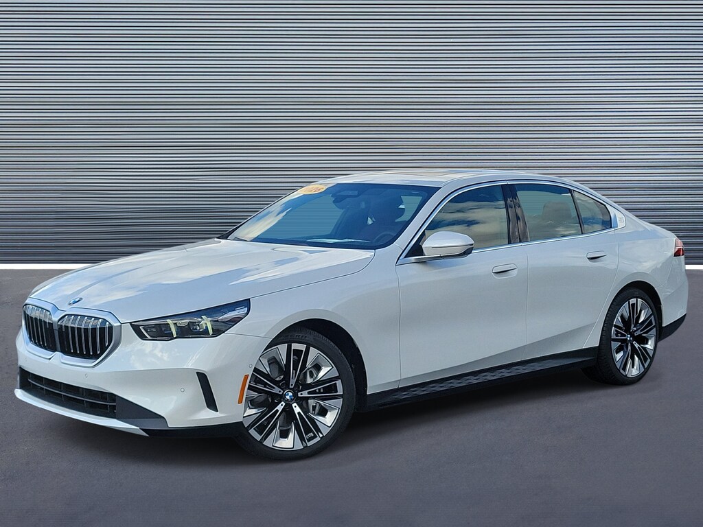 Used 2026 BMW 5 Series 540i xDrive Sedan